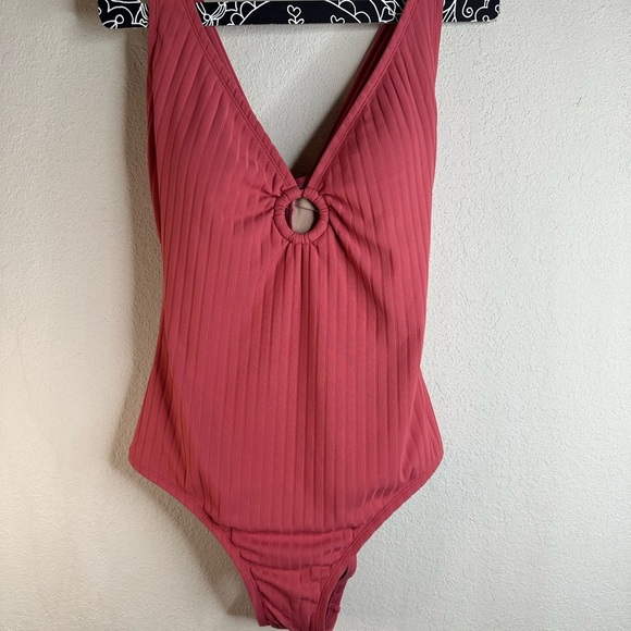Women Kona Sol One Piece Swimsuit size large NWT - Picture 2 of 6